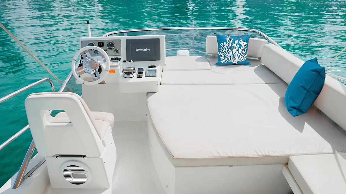 Azimut 50 X33 — 53 ft — photo 4