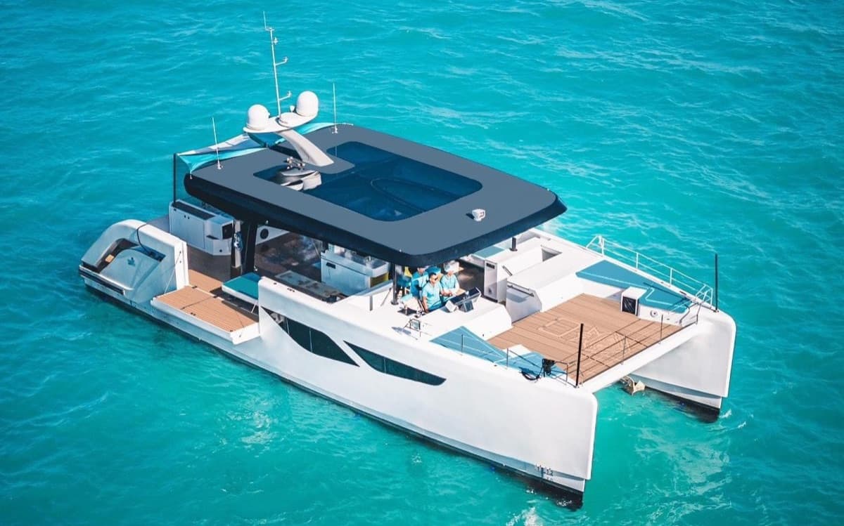 Catamaran Ozone, our 55 ft charter catamaran in Dubai