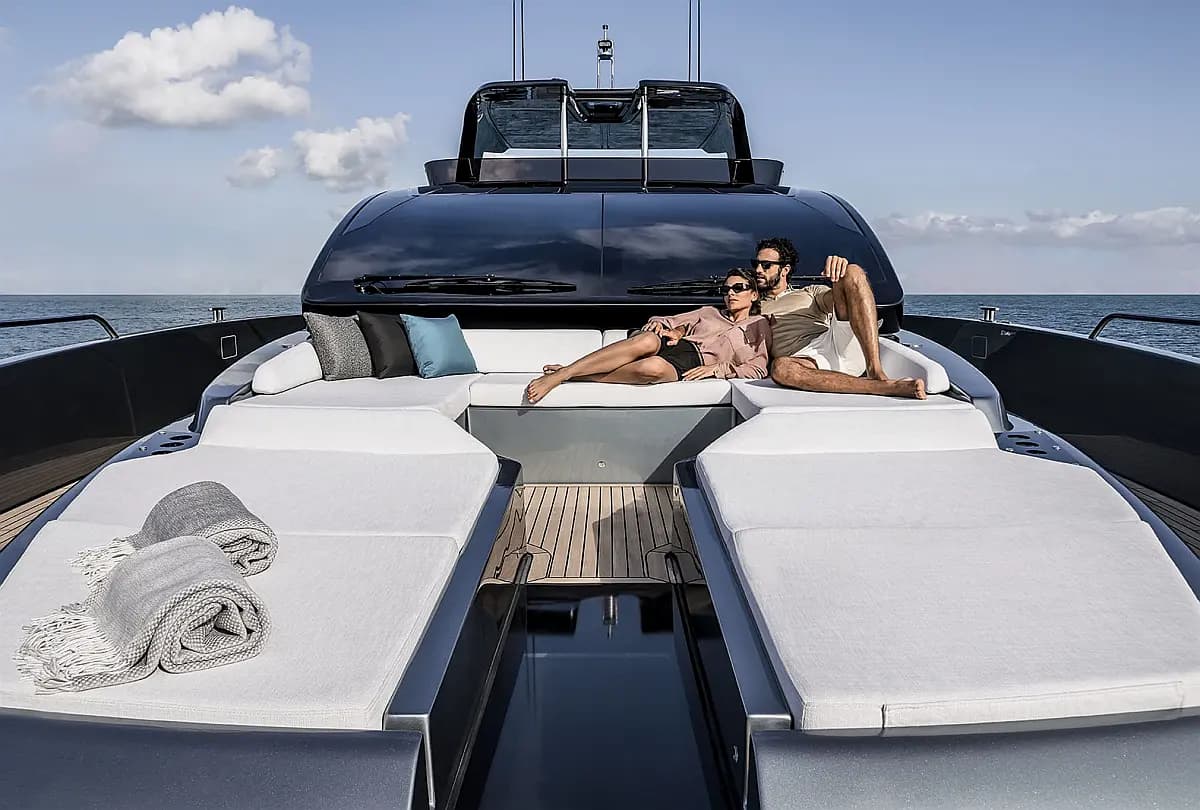Riva 82 Diva ZY Nautica Diva — 83 ft — photo 9