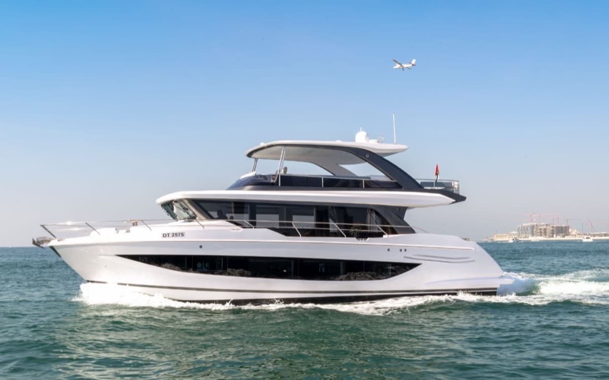 Sky Walker Amie X63 Sport, 63 ft