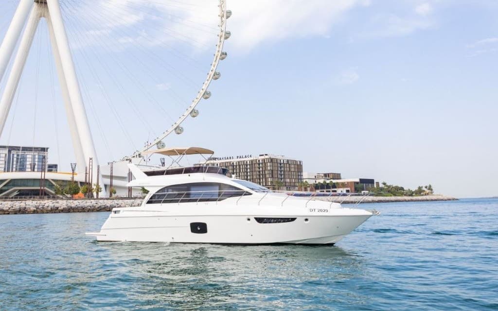 Sky Walker Axa, 52 ft