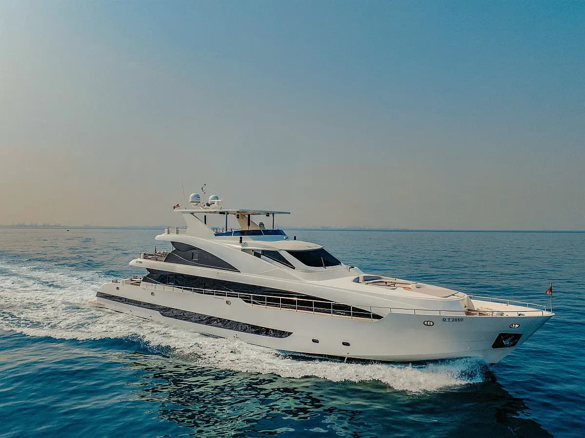 Stardom, a 138 ft yacht, underway off Dubai