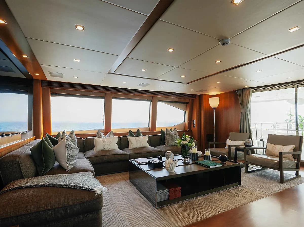 Sunseeker 40M Encore — 131 ft — photo 2