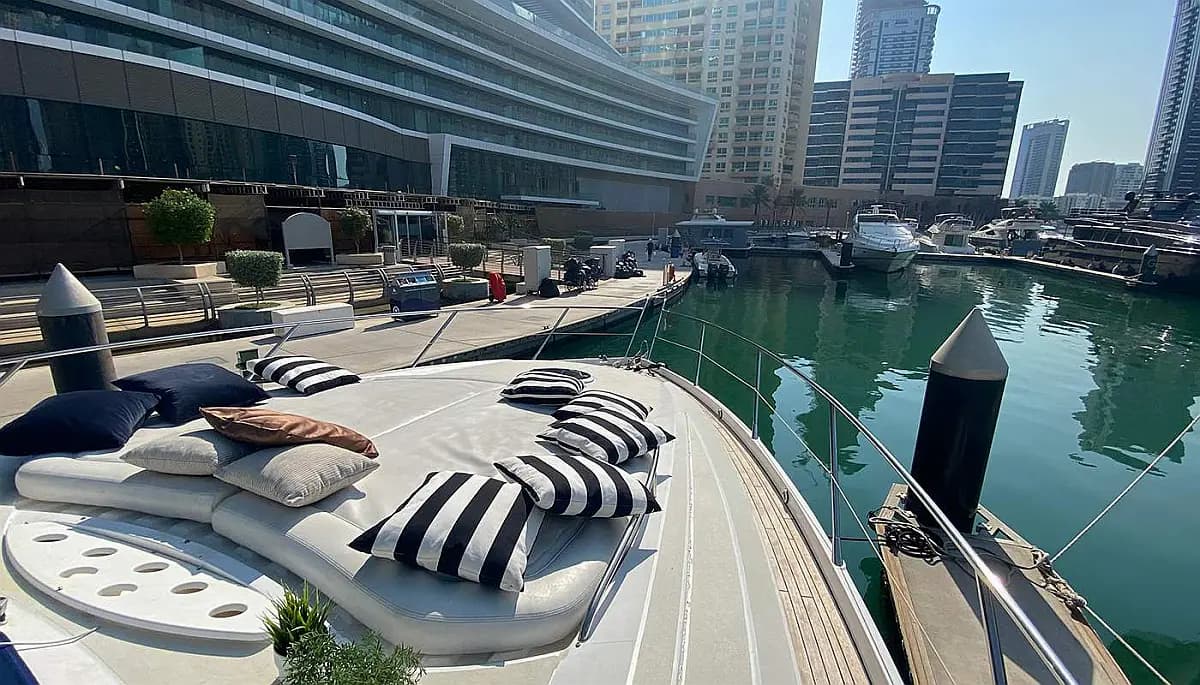 Sunseeker 64 — 64 ft — photo 5