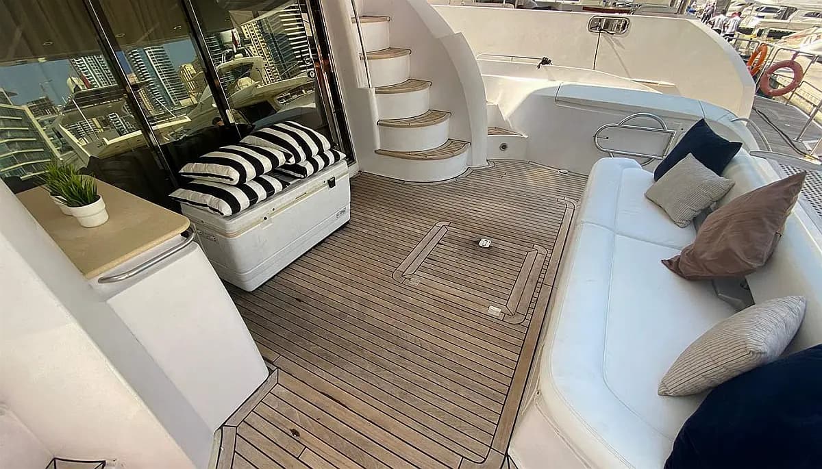 Sunseeker 64 — 64 ft — photo 6
