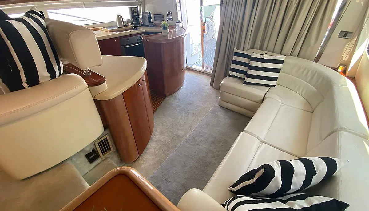 Sunseeker 64 — 64 ft — photo 7